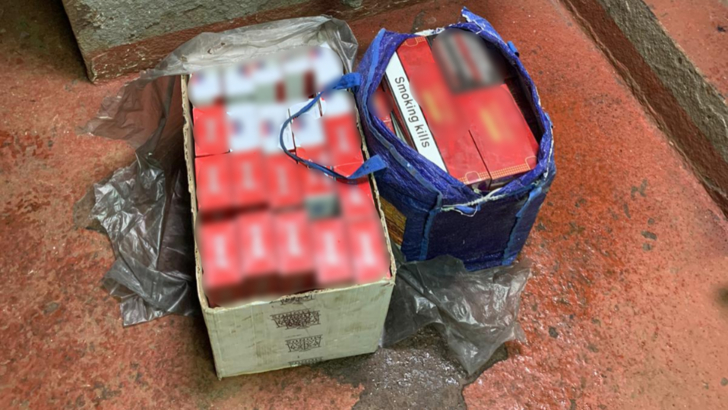 8.000 de țigarete de contrabandă, descoperite la bordul unei nave